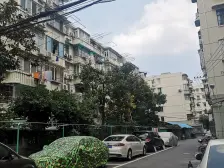 难得湖景房,东南朝向两房,采光充足,四季如春,静实