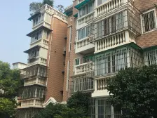 喜欢大平方的看过来,整个小区看单价