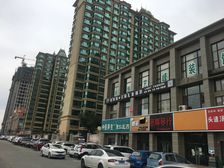 昆区恒大名都 10楼精装修4室两厅两卫