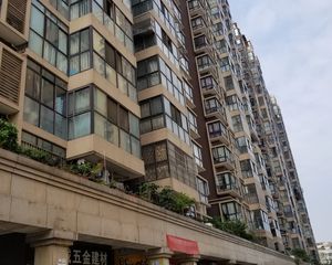鲜花大院3室2厅东南