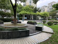 电梯房,客厅带阳台,品质小区,环境优美