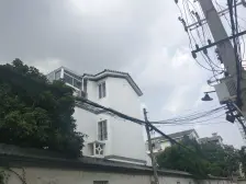 竹辉路南石皮弄20号小区 三开间朝南 沧本振华 精装