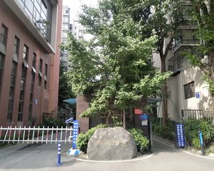 锦尚阳光4室2厅西南