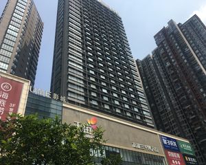 龙湖三千星座1室1厅南