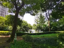 西区 爱加橄榄园三房140万