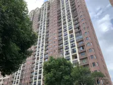 满二,带汽车库,精装修,全天采光无遮挡