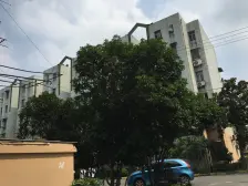 外环内的商品房,顶楼20平的露台不算面积