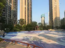 物业系统完善,精装交付可直接入住,出入方便