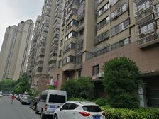 和煦园带电梯 大三房 采光好通风效果更好 全明边户