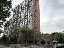 房龄新,近地铁彭浦新村站,电梯中层