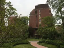 八层电梯洋房,一梯两户, 低密度社区 居住舒适