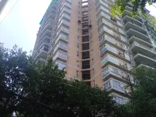 劳动路 思源村四房200万