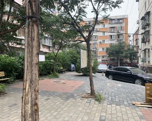 翠微路2号院南北通透精装修,明厨明卫,全明格局