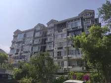 海江公寓3室南朝向590.00万元/套出售