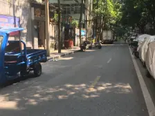 渝中区+解放碑+三房+产权+提包入住