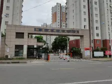 全新毛坯房 中间楼层 满五年 方便看房