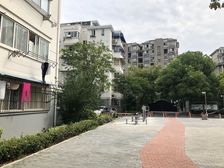 一梯两户,南北通透,复式格局,超大露台,景观好