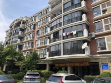 飞机户型+90%得房率+一梯两户+诚心出售