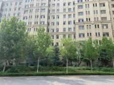 位置好 装修精品 附带面积大 空中阳光房 拎包住