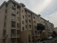 地铁口,产权清晰精装四房,看房方便