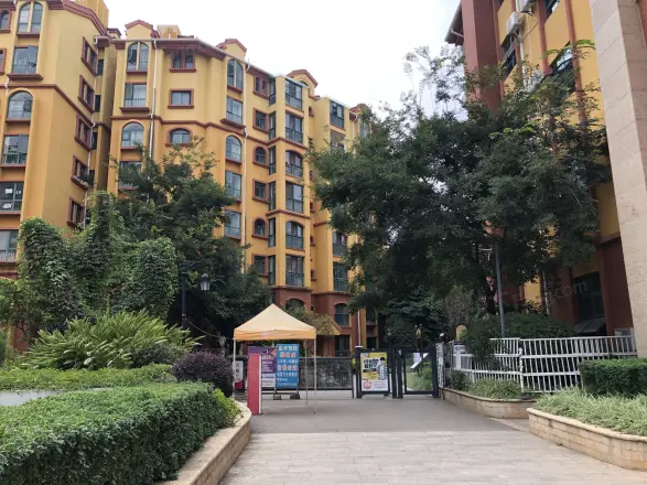 格拉斯香水小镇