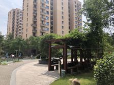 精装好房,售后公房,南北通透,闹中取静,小区景观位置