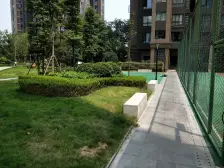 新小区 单配 出行便利 楼下就是购物商场