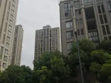 珍品园洋房 一梯两户 户型正气 居住体验好