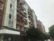 近地铁 精装 中间楼层 一梯两户 电梯高层