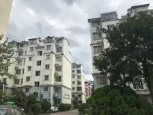 通透两房小区自带幼儿园 采光好