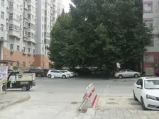 此房满五不唯一 通透三房 一梯两户 年代新