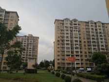 进才学区中间楼层南北通透朝南大车库