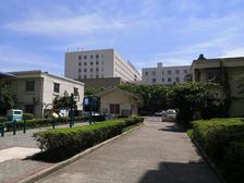 中兴小区好地段饭店一条街婚装诚售随时看