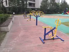 此房屋手续齐全,无遮挡,格局好,采光好,出行方便