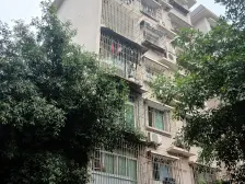 轻轨旁 房源采光好 楼层好 交通便利 总价低