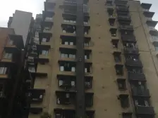 洪崖洞旁,电梯房,采光好 户型方正