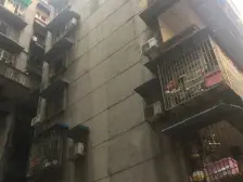 人民纸彪,电梯3房,户型方正,采光充足,大阳台