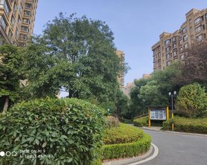 山语城二期带阳台小三房户型舒适度高地铁口