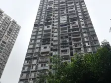 凤天路正规一房有天台 轻轨环线凤鸣山 生活出行都方便