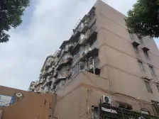 紫薇花园一路之隔的电梯大2房2卫诚意卖