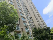 2房2卫 带大花园 楼栋位置好不吵 小区近地铁 近公园