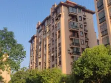 通透户型,楼层好, 采光好,小区配套齐全