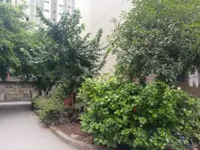 小区为小高层,该房源采光好,楼层好,交通便利。