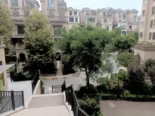 茶园新区 法蓝西莊邸(小洋楼)二房75万