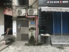 中山四路11号 +人民门口+五星楼旁+诚心卖+空户