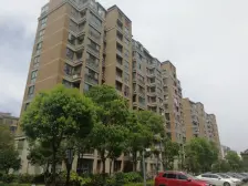 ?????临港泥城+满五维①+带地下室+带花园
