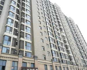 明德近鲁鸿37度客厅北向大三室地暖直饮水入户