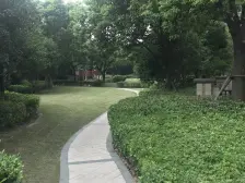 南北直通飞机户型!带车位!采光明亮!三开间朝南