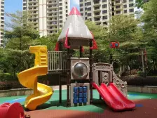 名巨中央花园 4室2厅 东南