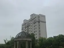 爱马仕小区,精装修,临河景观房,边套